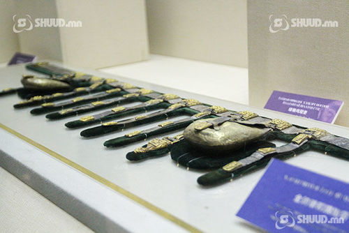 Монголын Үндэсний музейгээс шинэ үзмэрийн дээжис танилцуулна